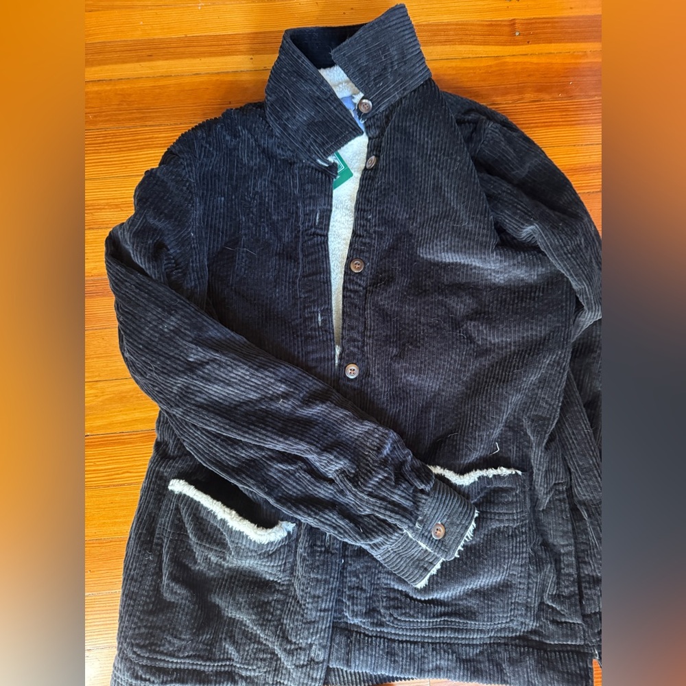 NWT LL Bean Size S Comfort Corduroy Relaxed Shacket Sherpa Lined color navy